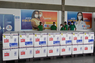 Bahia recebe mais 396 mil doses de vacinas, entre Sinovac e Astrazeneca