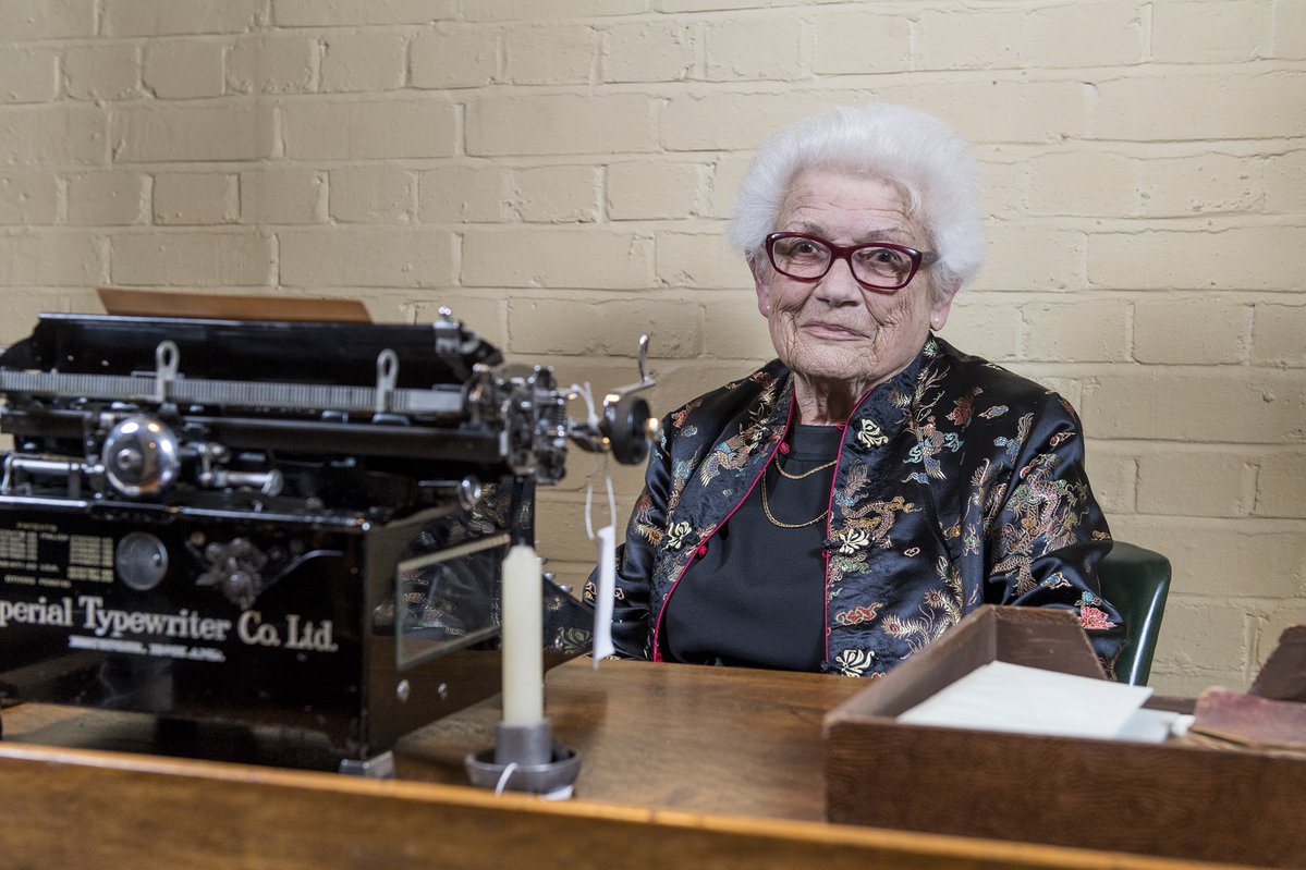 oz.Typewriter Typewriters in the Movies, 2017