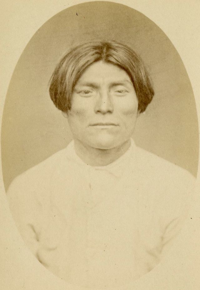 Amazing Photos Capture Portraits of Modoc People During and After the