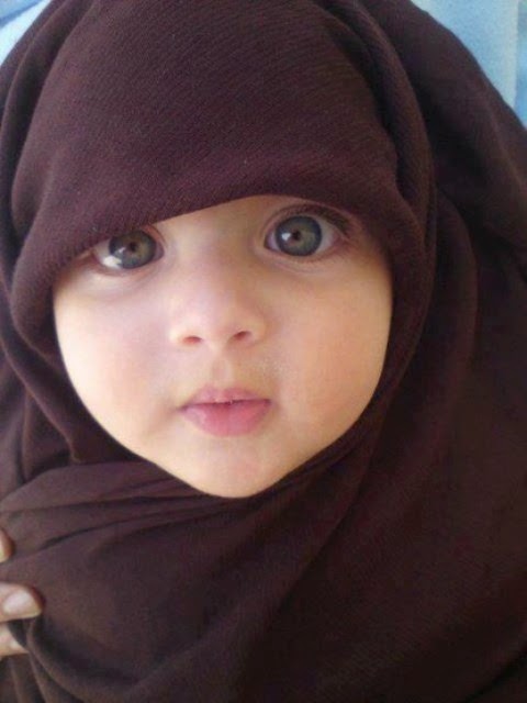 16 Foto Gambar Bayi Lucu Imut Muslim Cantik Berhijab Terbaru