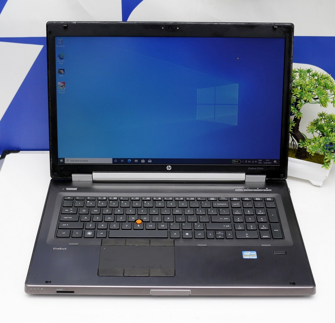 HP Elitebook 8760W Core i7 Bekas
