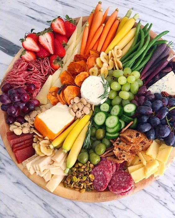 What is a charcuterie board? Charcuterie boards are not only a Christmas party favorite, they contain a combination of cheeses, meats and nibbles for a simple no-fuss party snack – perfect to keep all your friends and family occupied until its time for the main feast! Adding various flavors from simple everyday ingredients takes very What is a charcuterie board? Charcuterie boards are not only a Christmas party favorite, they contain a combination of cheeses, meats and nibbles for a simple no-fuss party snack – perfect to keep all your friends and family occupied until its time for the main feast! Adding various flavors from simple everyday ingredients takes very