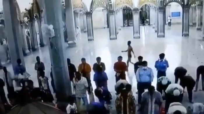 Geger Pria Telanjang Dada Diduga Serang Imam Masjid di Cilegon, Polisi Beri Penjelasan