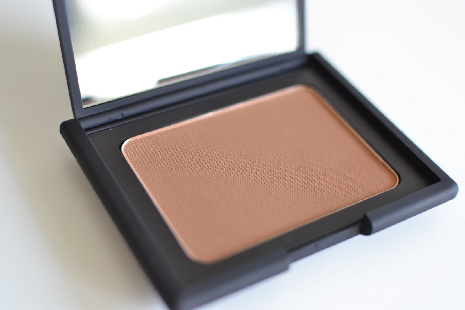 Top 5 Bronzers for Pale Skin Love My Lucy