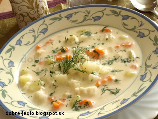 Kyslá zemiakovo-zeleninová polievka - recepty