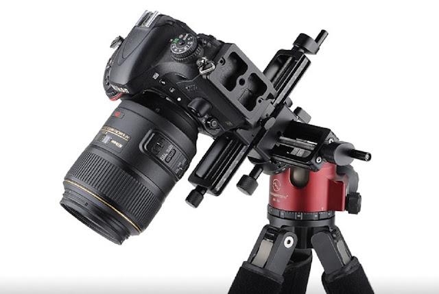 Nikon DSLR clamped on stacked Sunwayfoto MFR-150S units