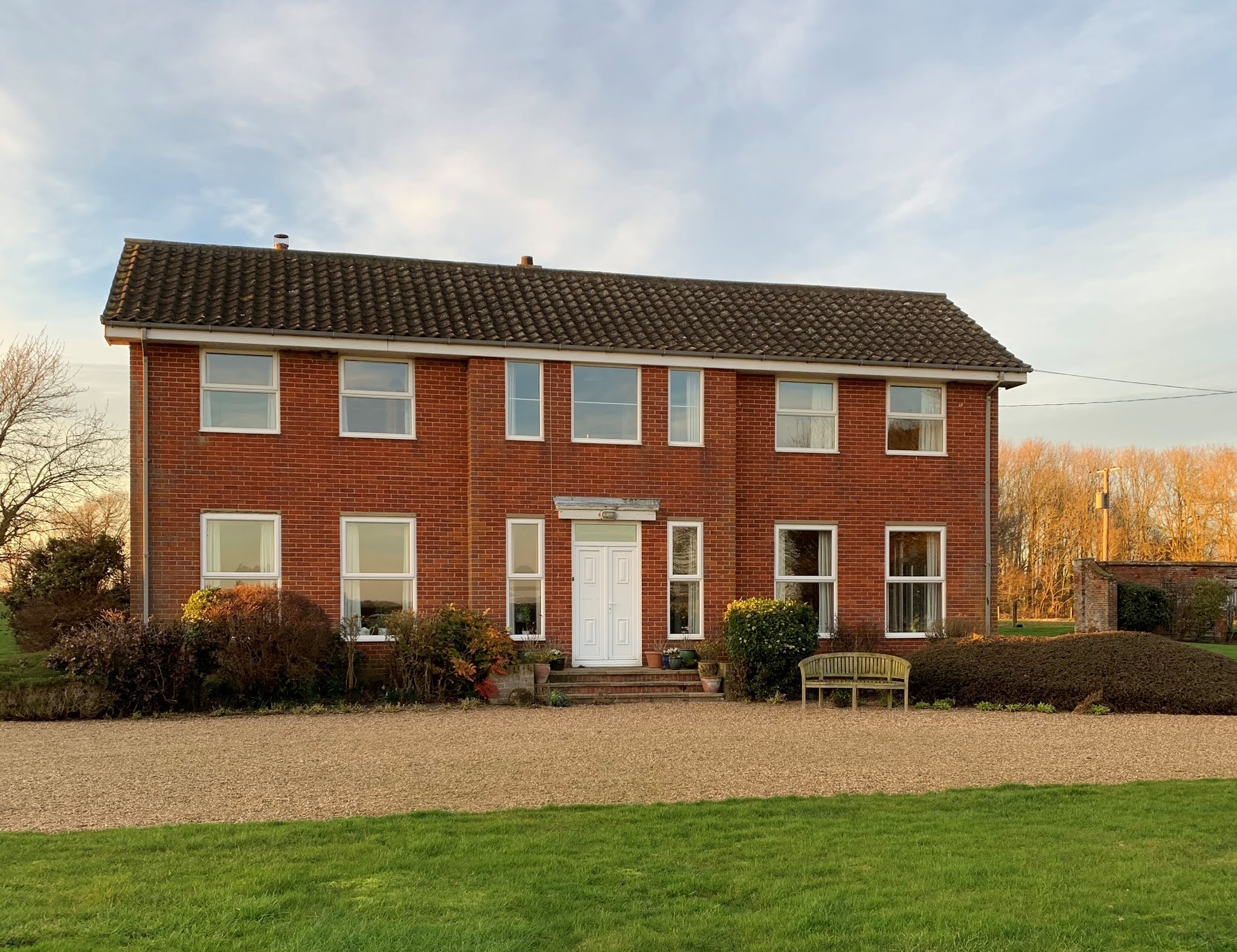 Landed families of Britain and Ireland (270) Aldous of Freston House and Chediston Hall