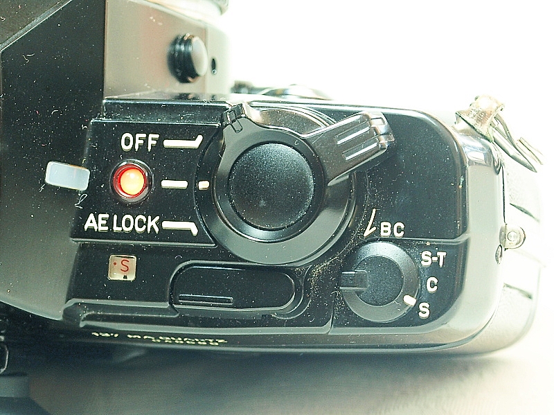 ImagingPixel: Contax 137 MA 35mm MF SLR Film Camera Review