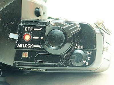 Contax 137 MA, Power ON, AE Lock, Battery Check