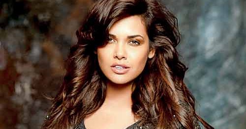 Esha Gupta Profile And Latest Pictures 2013 World Celebrities Hd Wallpapers