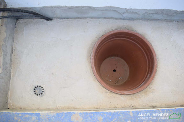 ¿Jardineras con humedades? Nunca más con este truco infalible