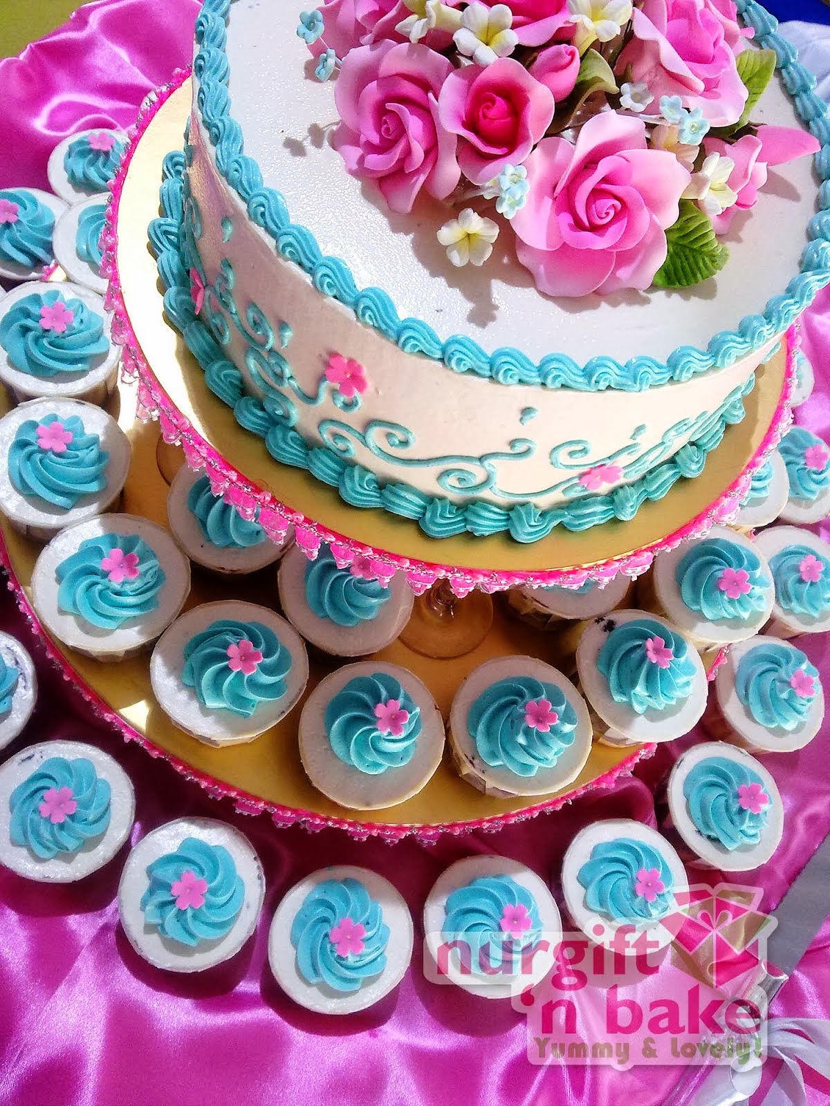 WEDDING CAKE CUPCAKE