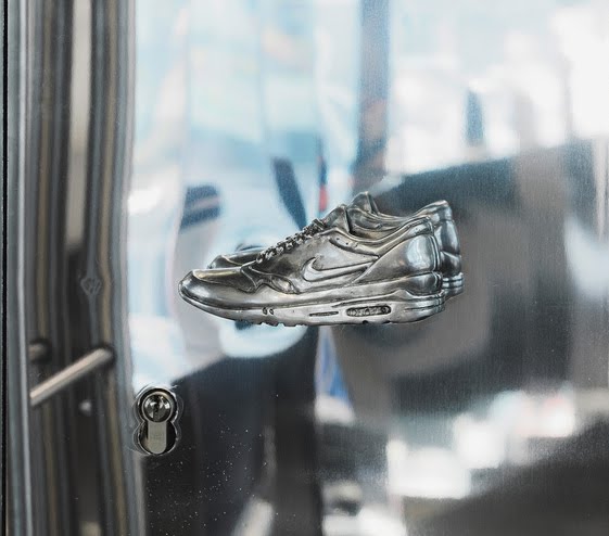 If It's Hip, It's Here (Archives): Sneakerknobs. Door Handles Shaped ...