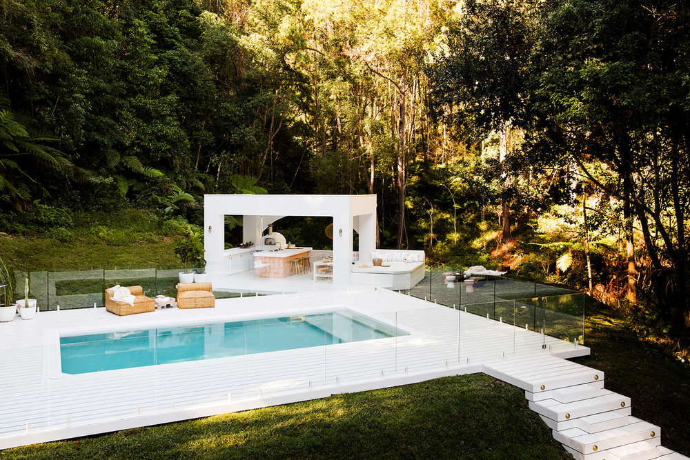 ������� ������� ���� 190611threebirdsCOAS