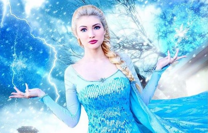Elsa Frozen Kehidupan Nyata Gak Kalah Cantik Versi Kartunnya Gambar