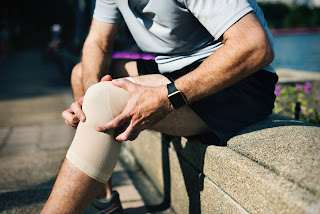  Knee-Pain-Symptoms-Causes