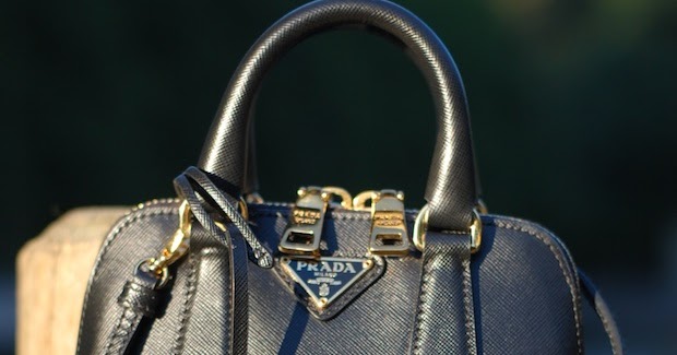 PRADA BL0851 Saffiano Pochette Crossbody Mini Shoulder Bag Handbag