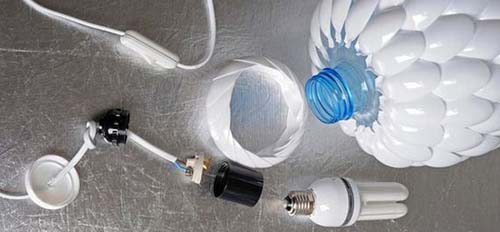 Membuat Hiasan  Lampu Dari  Sendok Plastik dan Botol  Aqua  