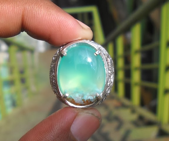 IRMANSYAH GEM STONE: BAK01-Batu Anggur Biru Langit