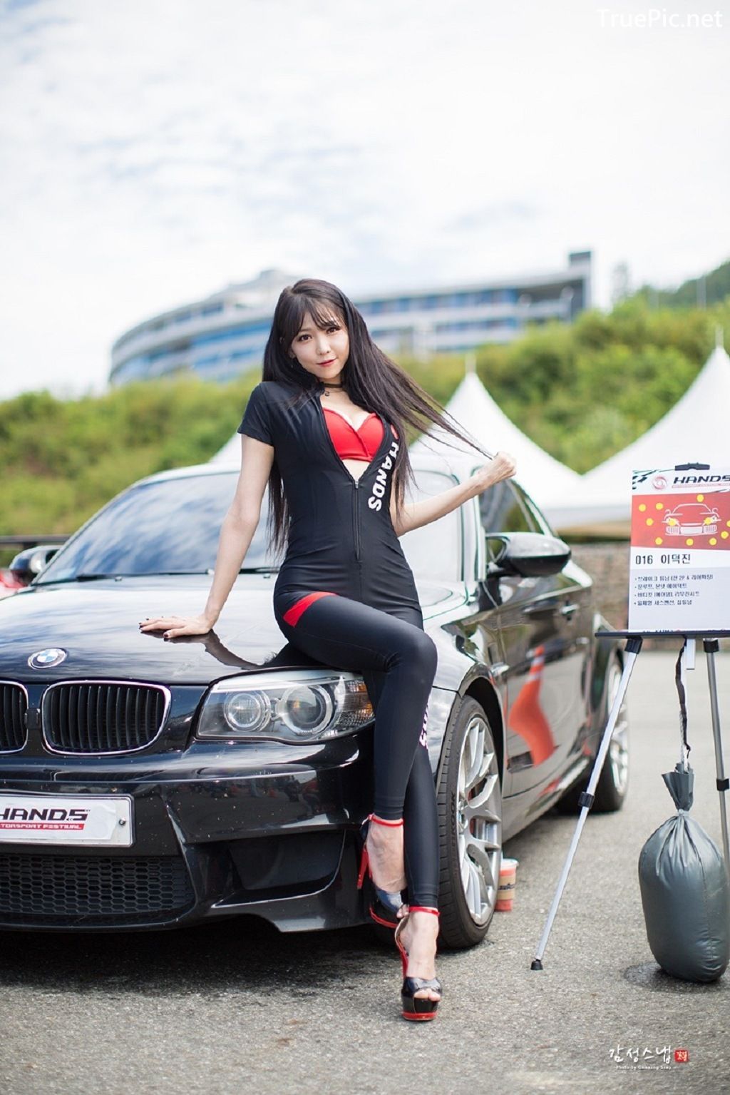 Image-Korean-Racing-Model-Lee-Eun-Hye-At-Incheon-Korea-Tuning-Festival-TruePic.net- Picture-97