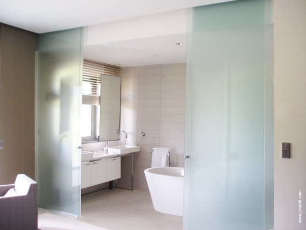 Puertas de Vidrio con Luces LED | Ideas para decorar, diseñar y mejorar