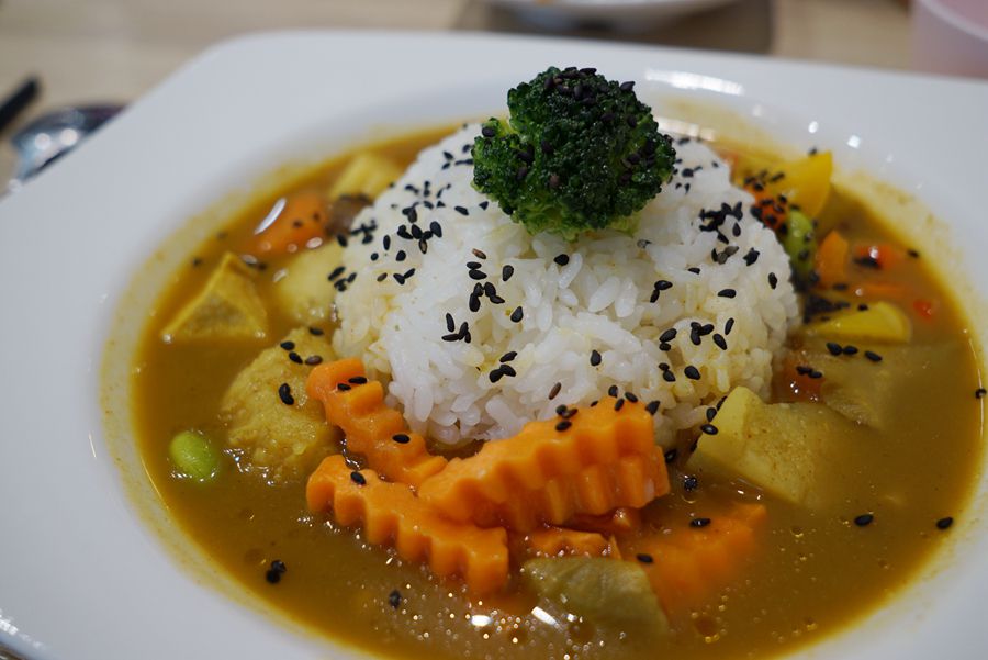南投市素食餐廳-米菲蔬食日式咖哩飯