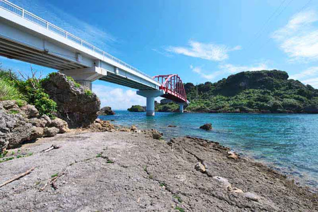 Ikei Island, bridge, ocean,sky, power lines