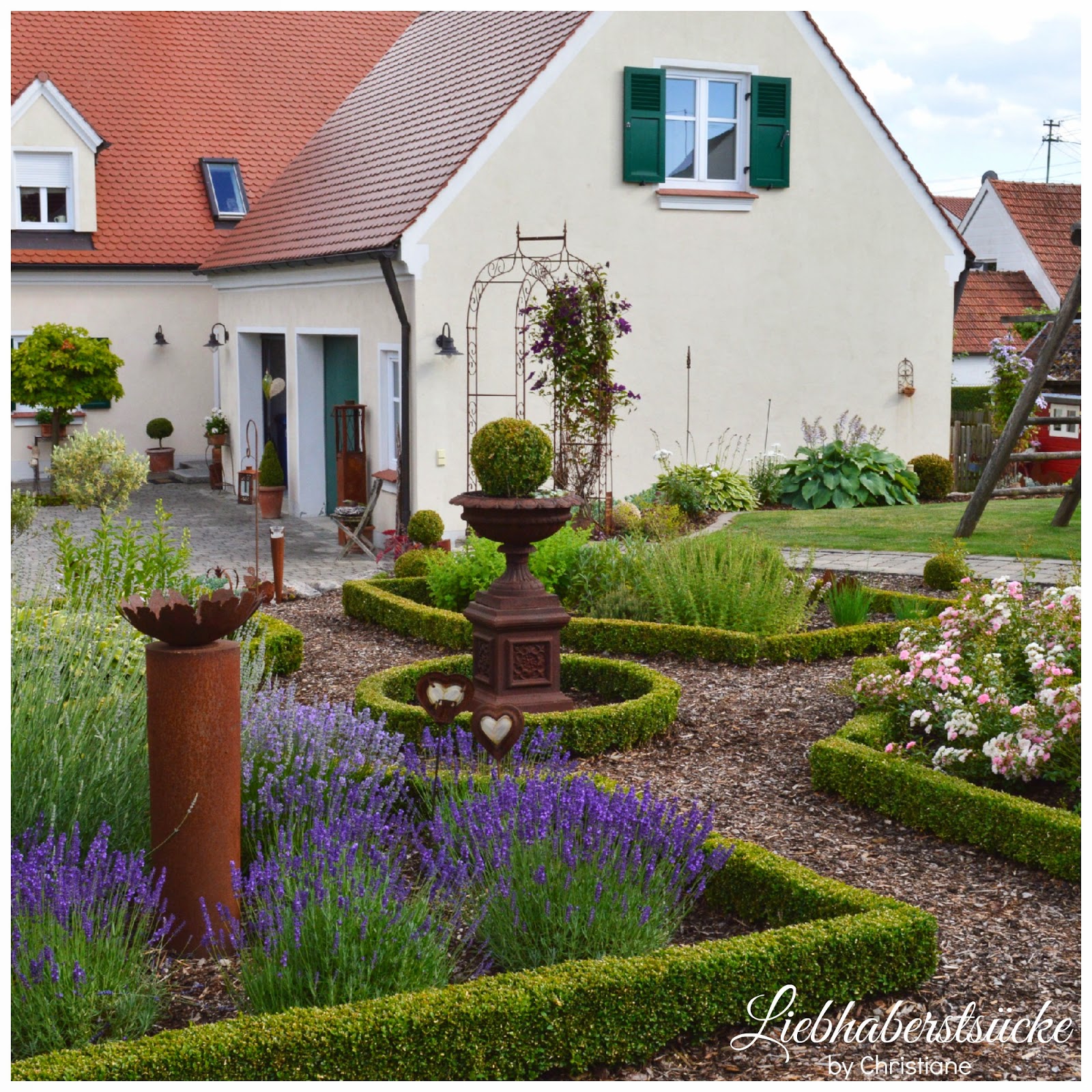 Liebhaberstücke: Sonntagsspaziergang im Garten