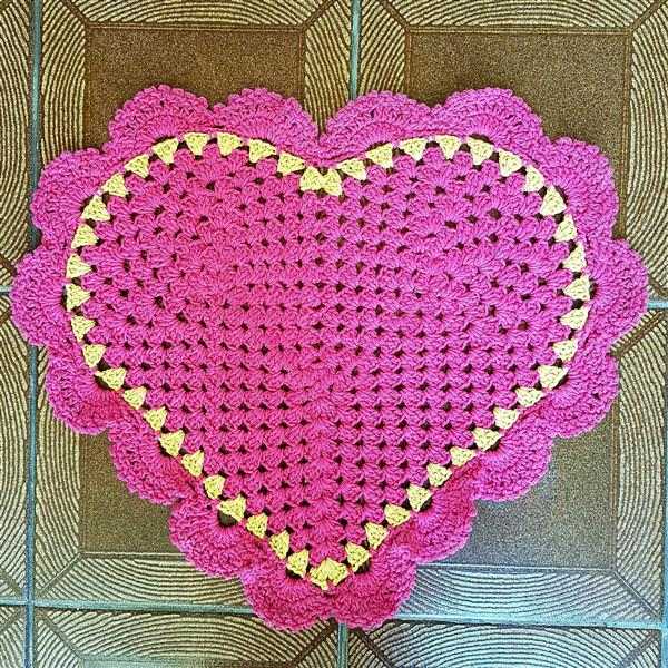 grafico de tapete de croche com coração