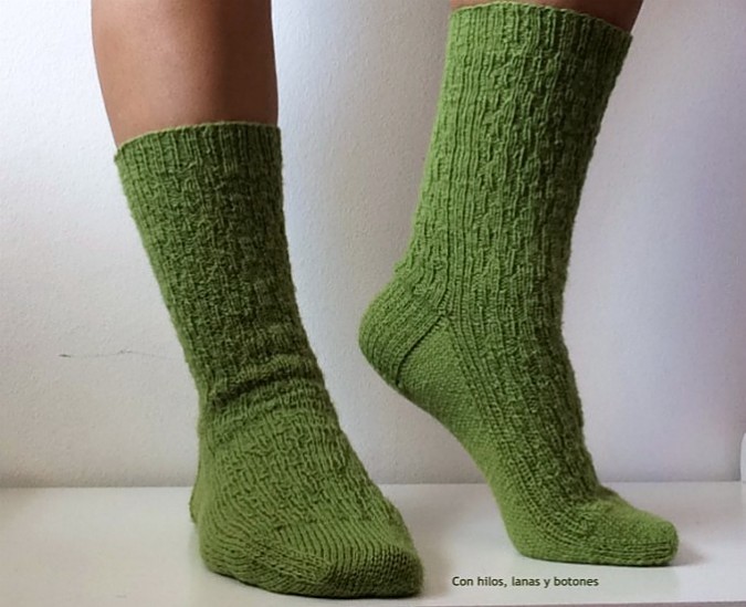 Con hilos, lanas y botones: Calcetines Corcair