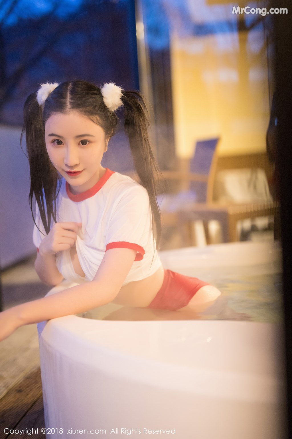 XIUREN No. 1064: Model 绯 月樱 -Cherry (52 photos)