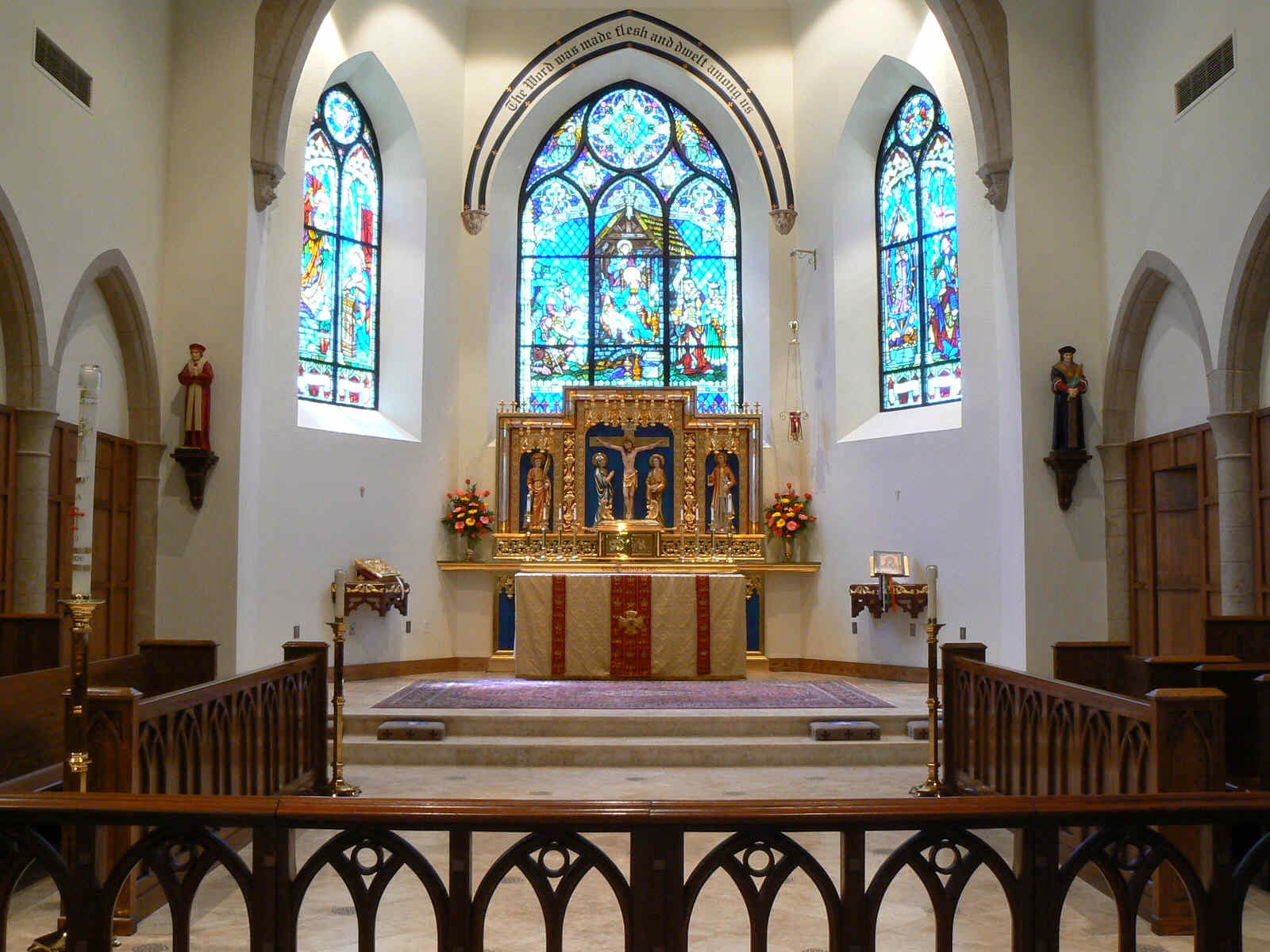 Where Heaven and Earth Meet English Altars 2 Walsingham