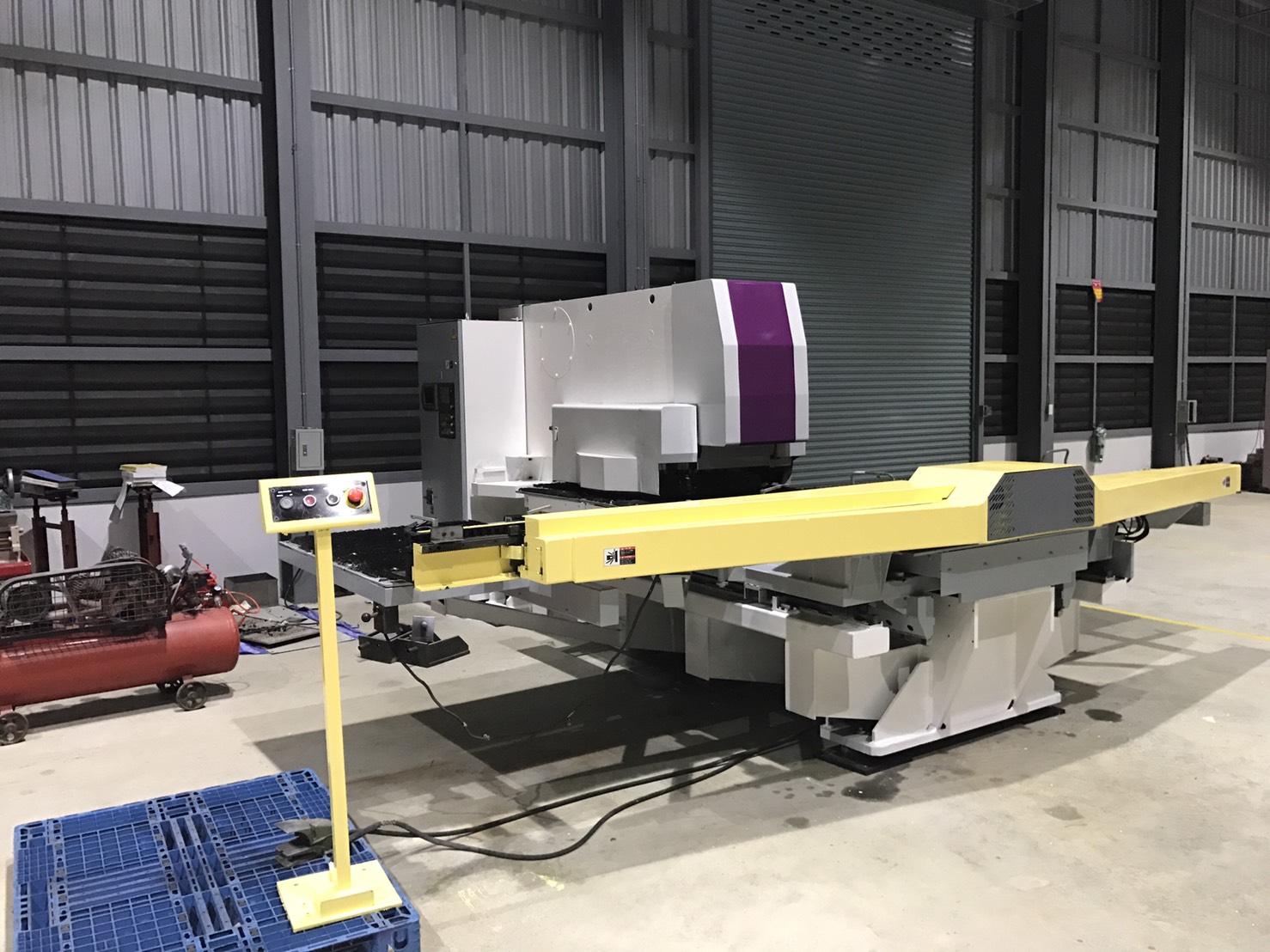 เครื่องพันช์ MurataMuratecPunchPunch PressTurret Punch Pressมูราตะ