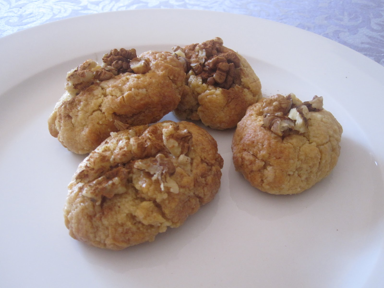 Simply delicious..... Melomakarona (Greek style biscuits)