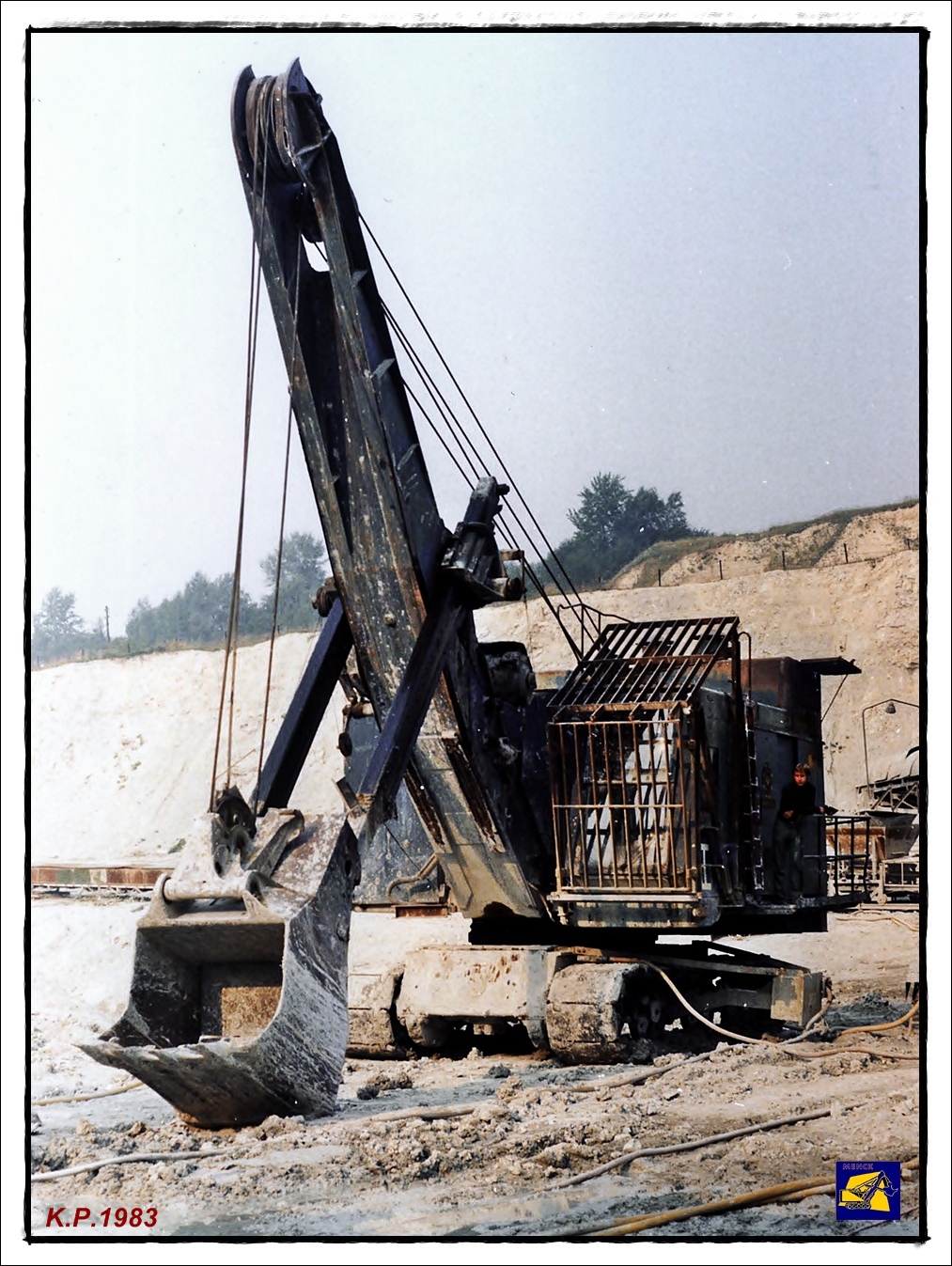 Bagger Galerie Construction Machines MENCK C251 Steinbruchbagger