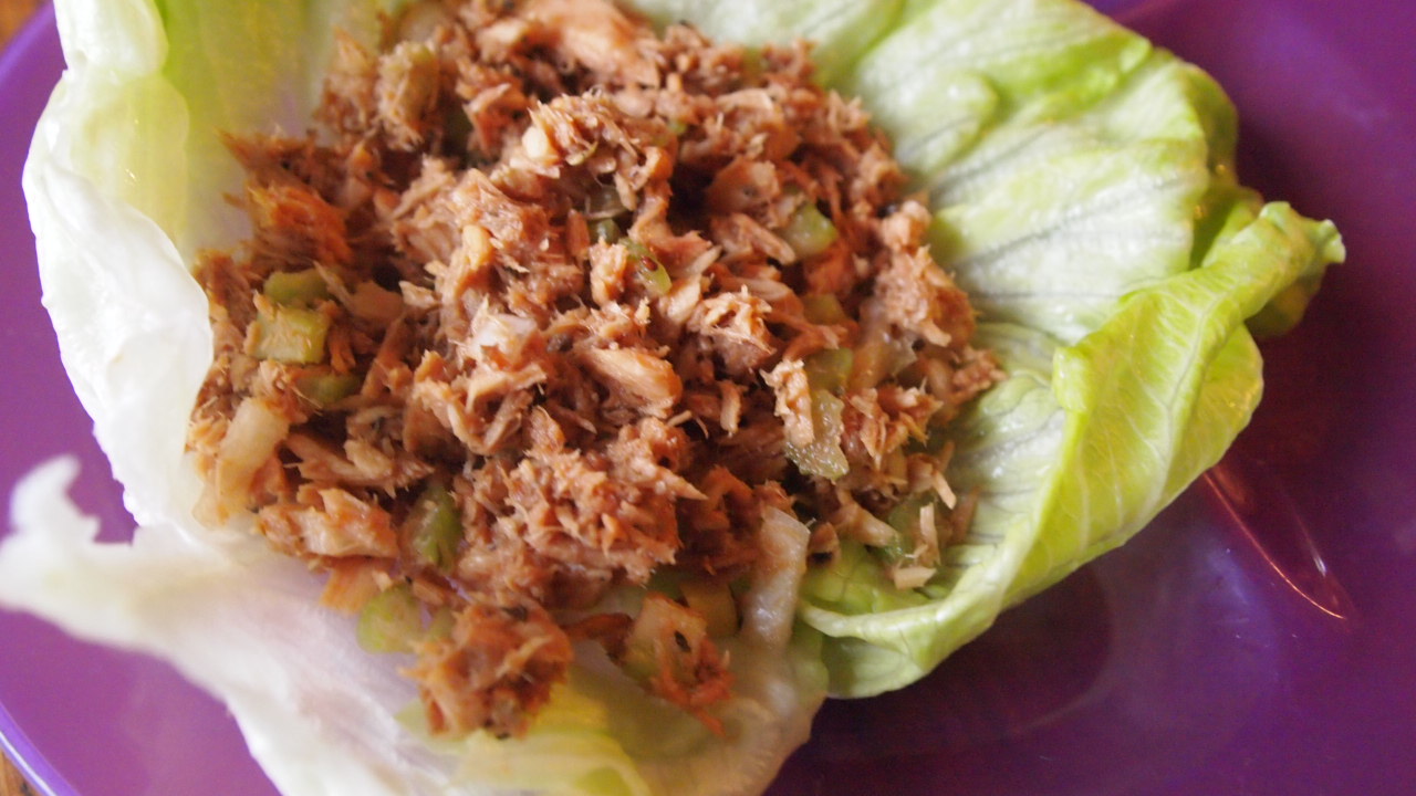 OmNomLove Balsamic Tuna Salad