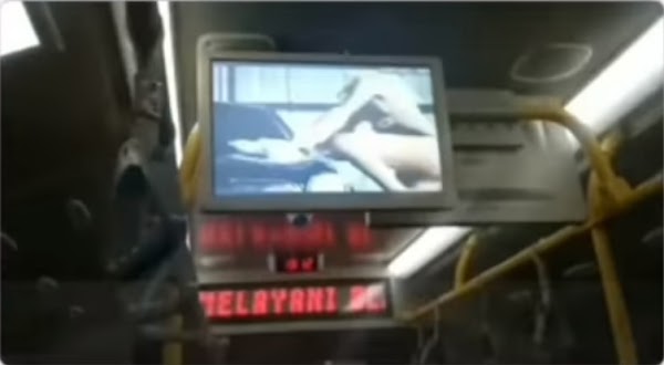 Viral Iklan Tak Senonoh Tayang di Bus, TransJakarta Minta Maaf