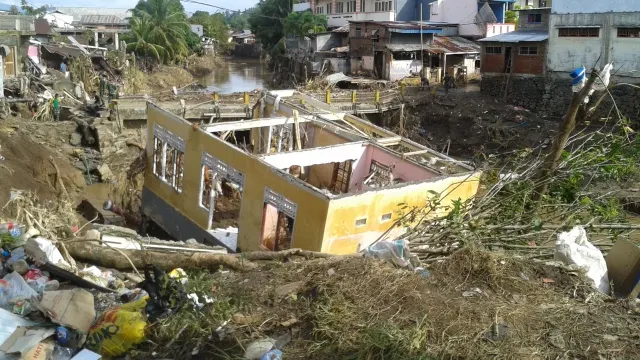  Diduga 'Kroni-kroni' GSVL-MOR yang Merasakan Dana Banjir Bandang