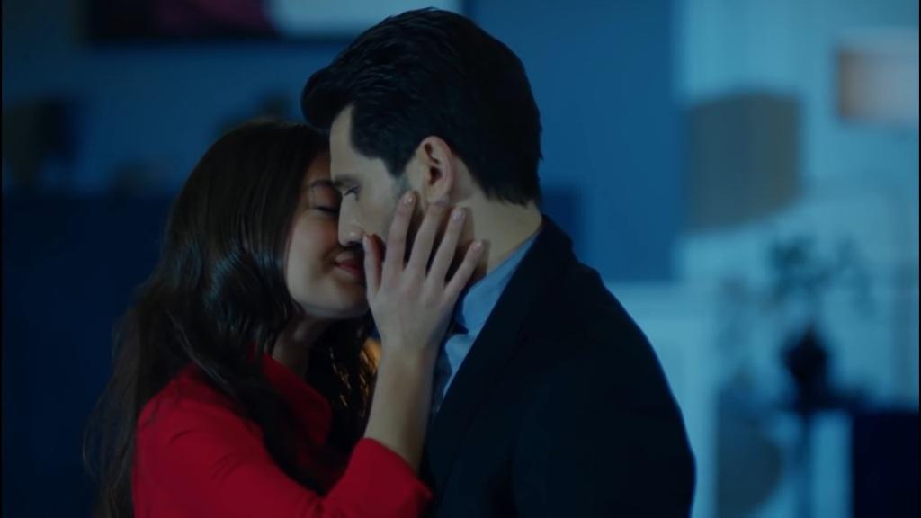 Wieczna miłość odcinek 185: Emir proponuje Nihan rozwód! Hakan dowiaduje się o ciąży Zeynep! [Streszczenie + Zdjęcia]