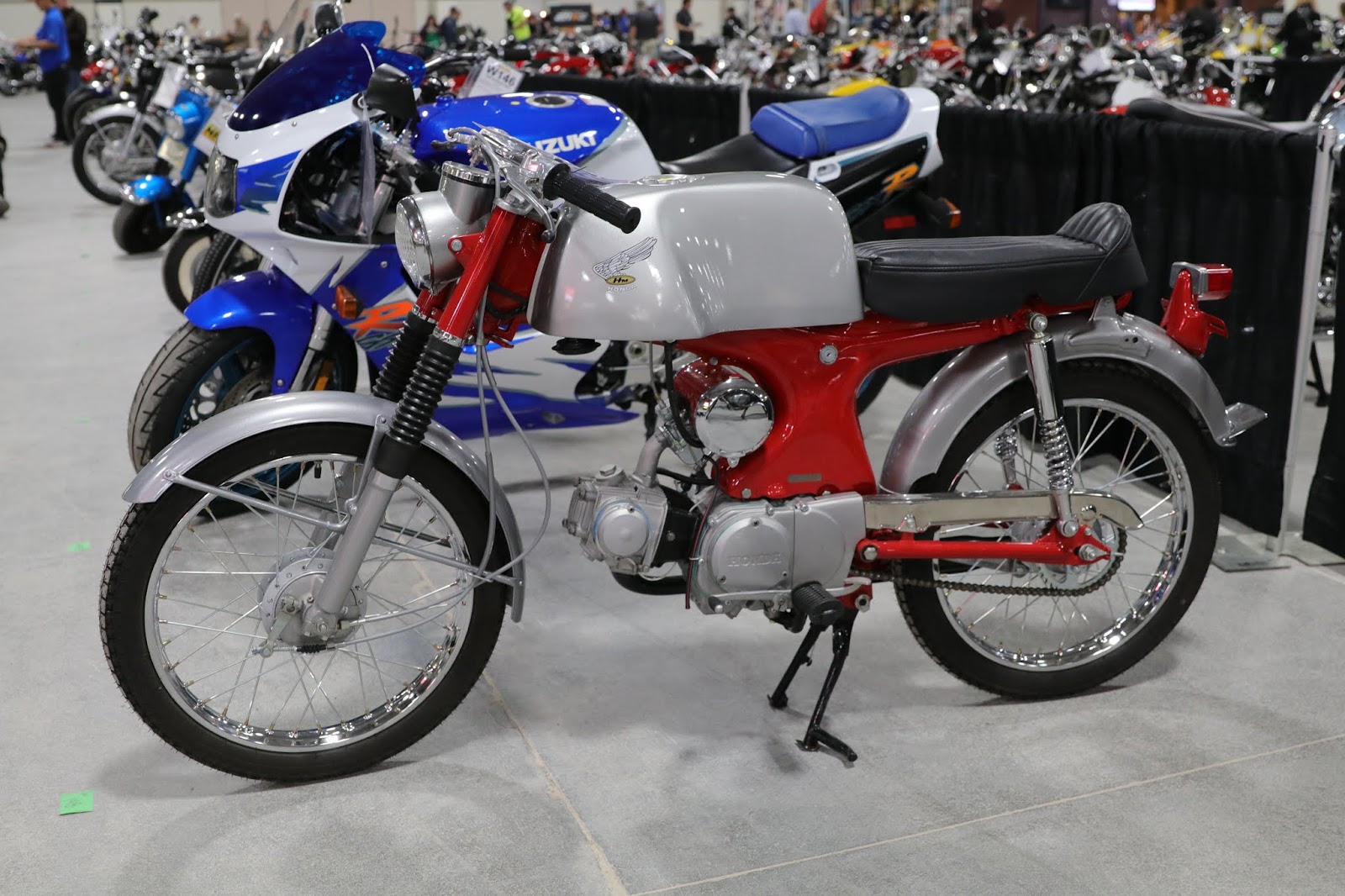 OldMotoDude: 1969 Honda Benly sold for $4,950 at the 2020 Mecum Las ...