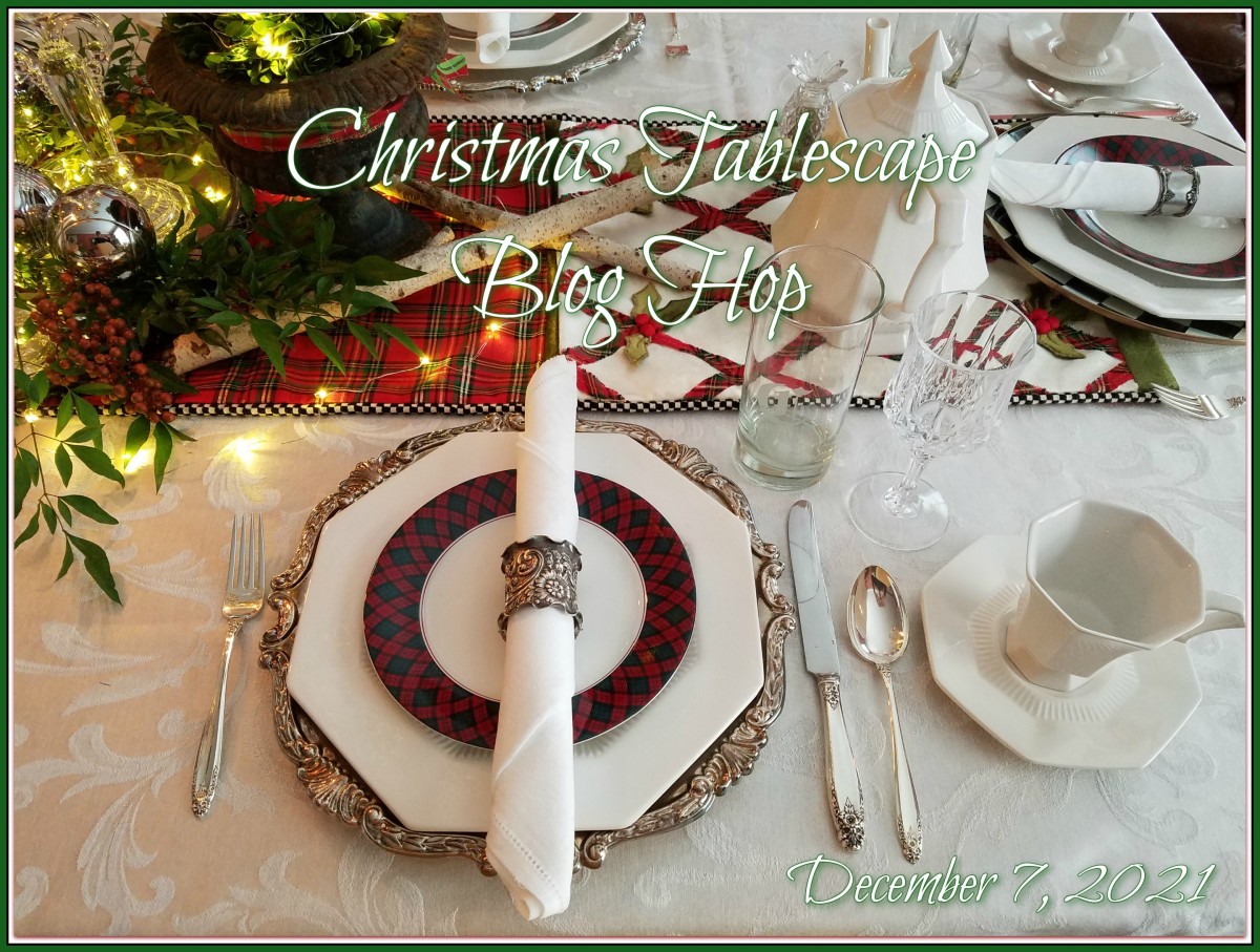 Christmas tablescape hop