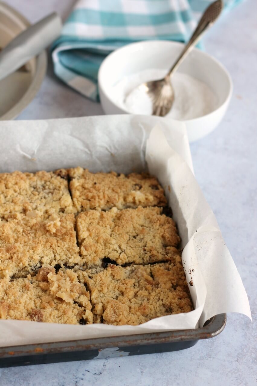 Mincemeat Crumble Slices