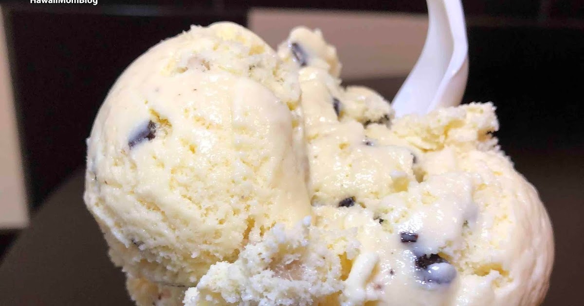 Hawaii Mom Blog Dave's Hawaiian Ice Cream at Teddy's Bigger Burgers