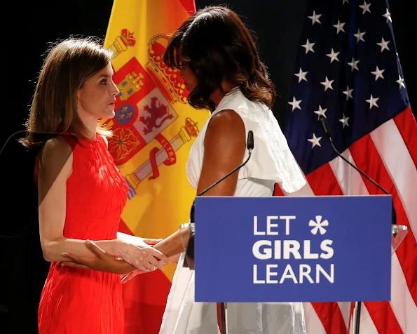 Queen Letizia met with US First Lady Michelle Obama - Let Girls Learn. Queen Letizia wore Nina Ricci Dress - Pre-Fall 2016