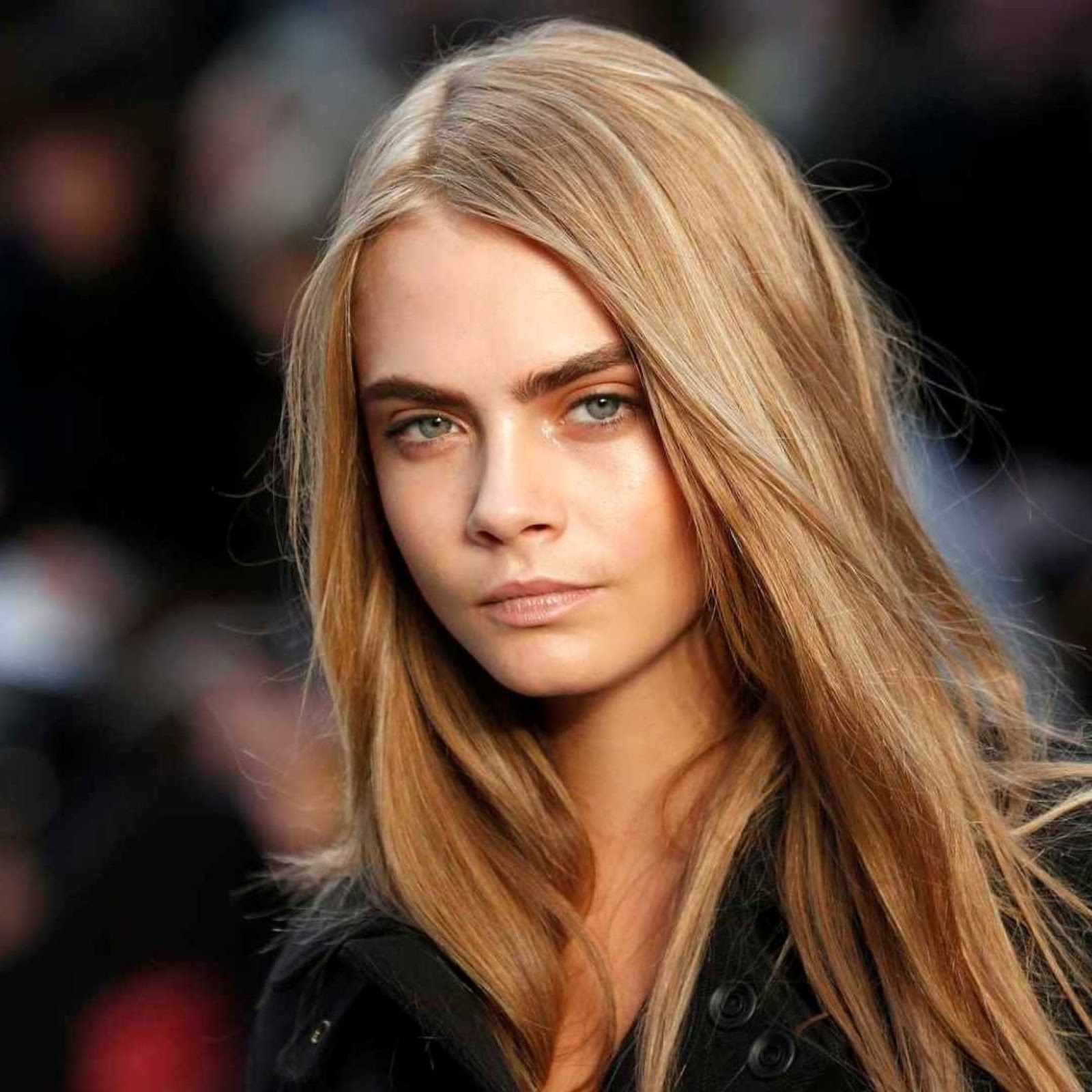 Top Hottest Models: Cara Delevingne Biography