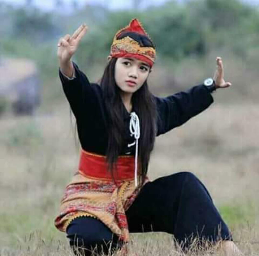 "Srikandi PSHT dalam Tutur Kata, Perilaku dan Berbusana" - Info Pesilat