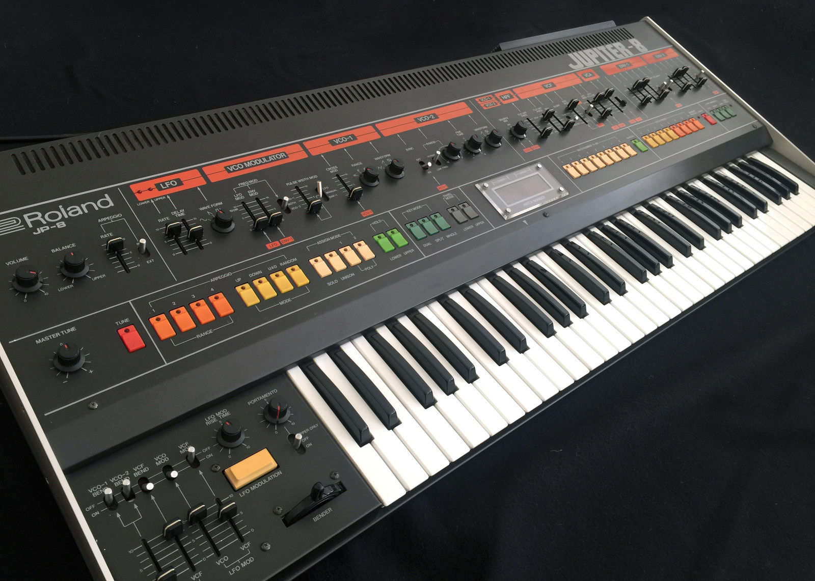 MATRIXSYNTH Roland Jupiter 8 vintage analogue synth with Roland MD8