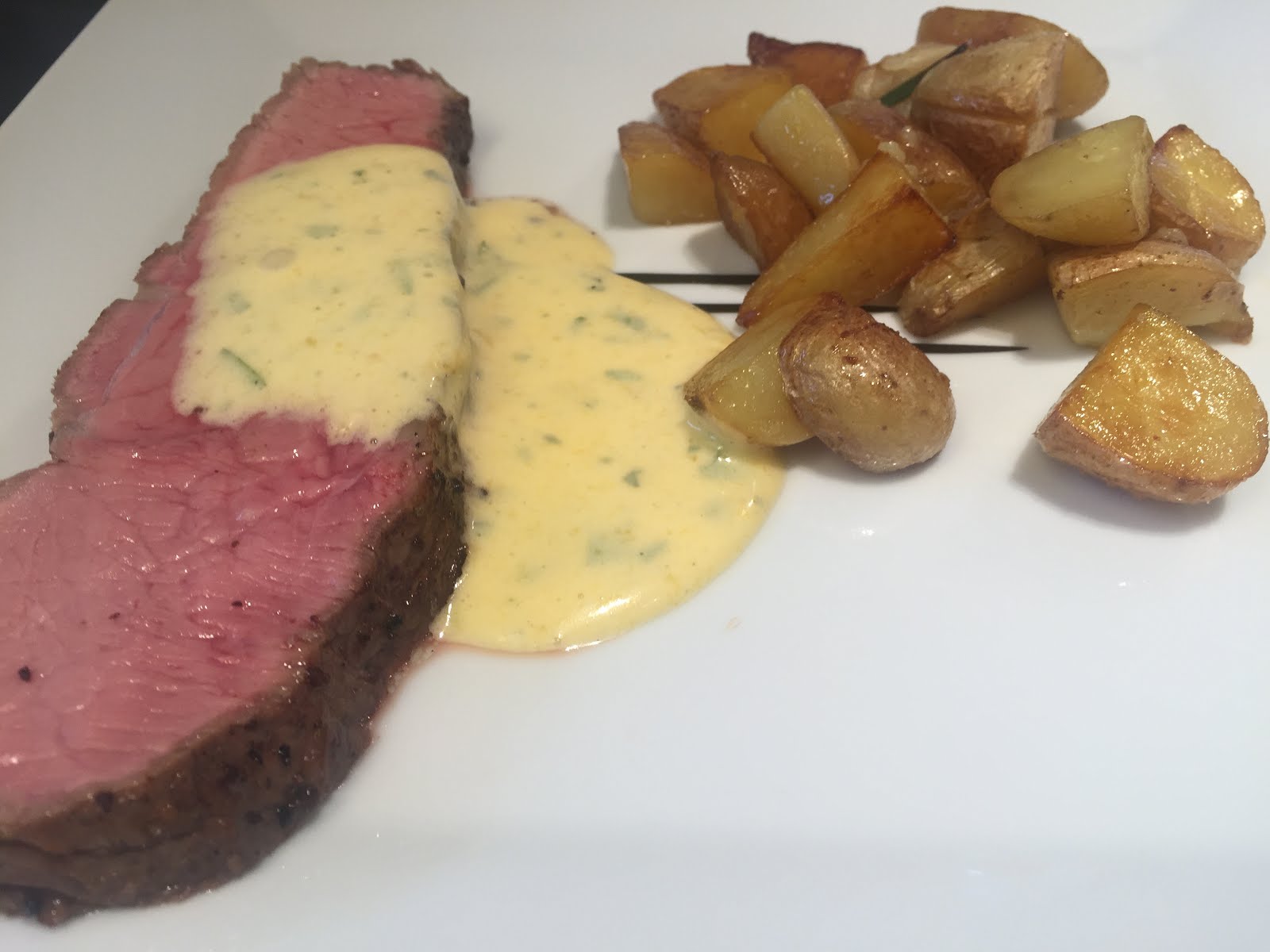 Roastbeef niedergegart an Sauce Bérnaise so is(s)t oberfeld 23