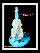 Violin Cupcake