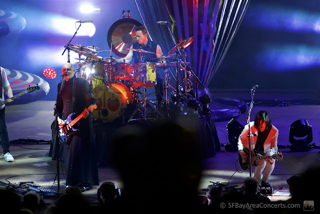 The Smashing Pumpkins - Billy Corgan, Jimmy Chamberlain, and James Iha (Photo: Kevin Keating)